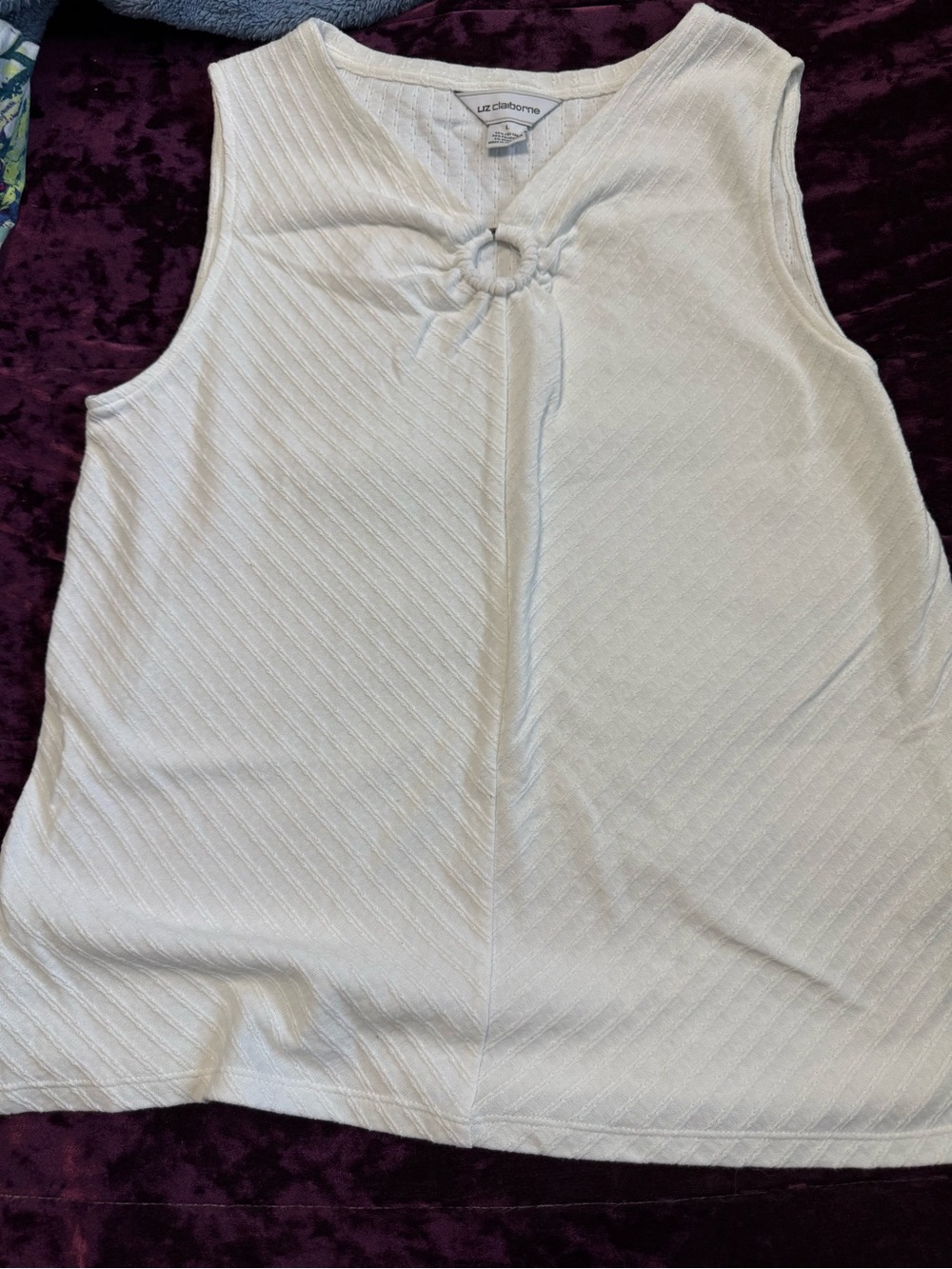 Liz Claiborne Cream Knit Sleeveless Tank with Ring Detail